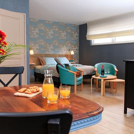 Gite Du Vieux Saule 1 Gite Avec Spa Privatif Pour 2 Personnes 1 Suite Familiale Sans Spa Vieil-Hesdin ภายนอก รูปภาพ