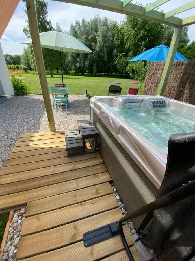 Gite Du Vieux Saule 1 Gite Avec Spa Privatif Pour 2 Personnes 1 Suite Familiale Sans Spa Vieil-Hesdin ภายนอก รูปภาพ